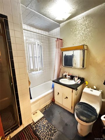 85-32 68th Avenue, Rego Park, NY 11374