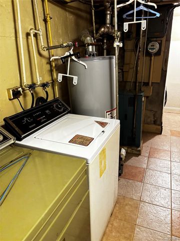 85-32 68th Avenue, Rego Park, NY 11374