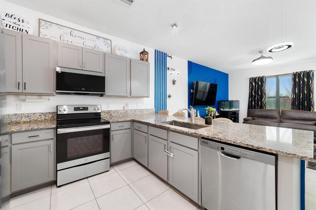 2024 Sugar Maple Drive, Riviera Beach, FL 33410