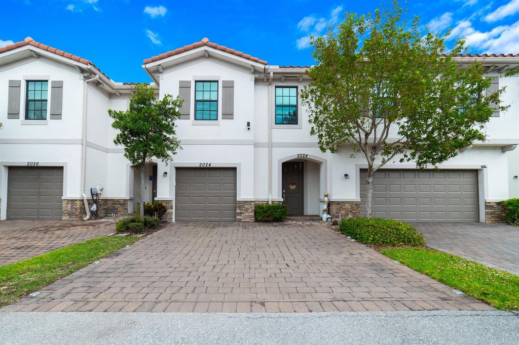 2024 Sugar Maple Drive, Riviera Beach, FL 33410