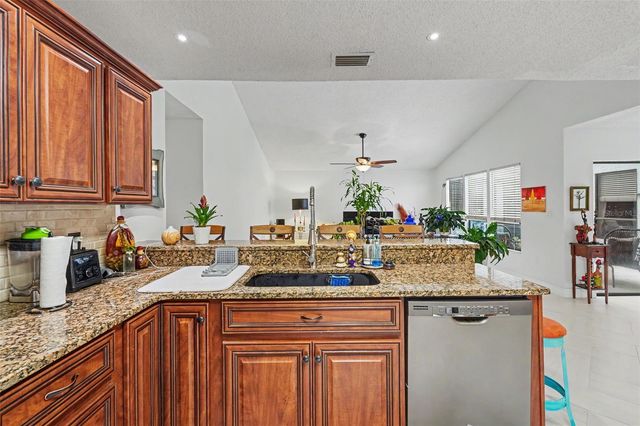2773 JEFFREY DRIVE, Palm Harbor, FL 34684
