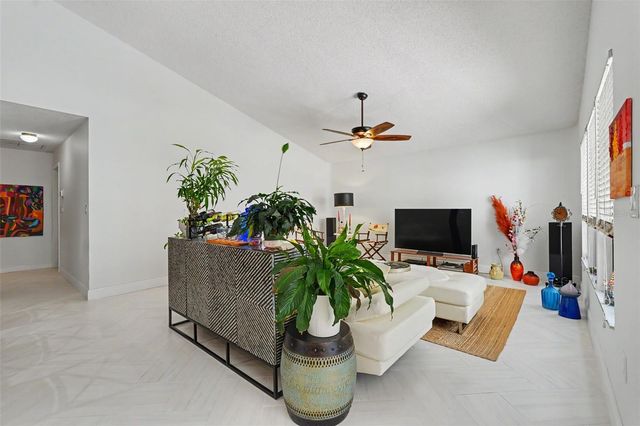2773 JEFFREY DRIVE, Palm Harbor, FL 34684