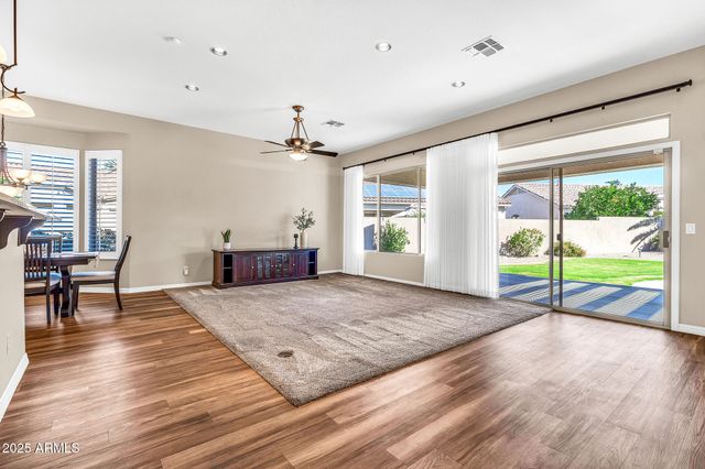 4915 S TANGERINE Lane, Gilbert, AZ 85298