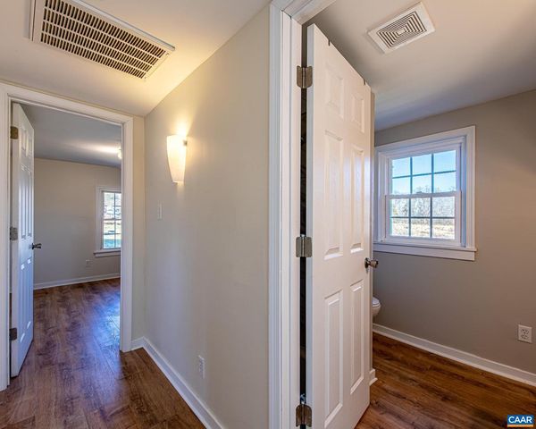 7569 PORTERS RD, Esmont, VA 22937