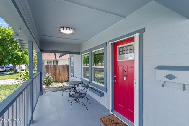 44623 Cedar Avenue, Lancaster, CA 93534
