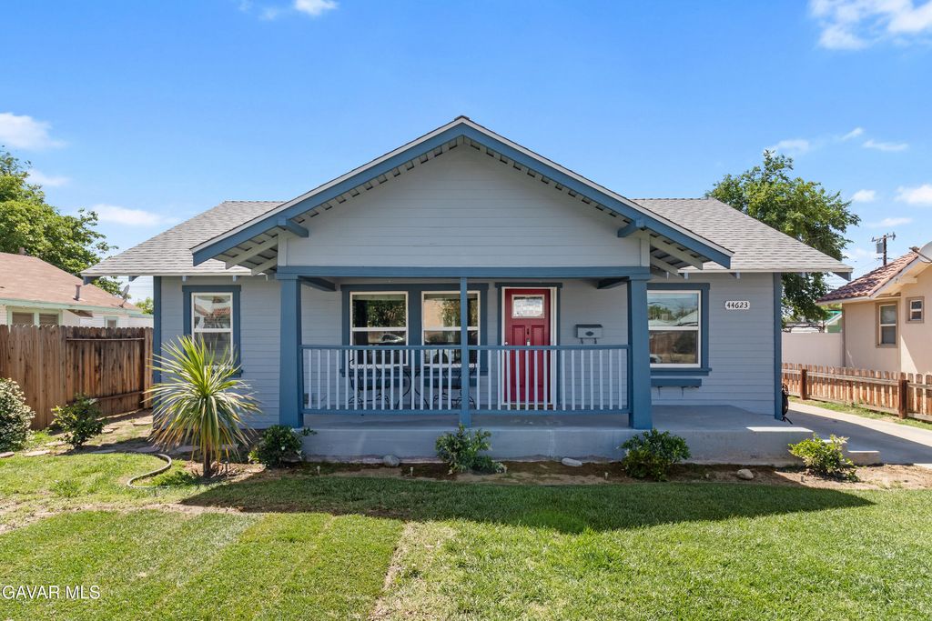 44623 Cedar Avenue, Lancaster, CA 93534