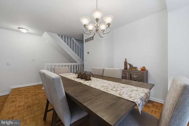 19 RIDGE BLVD, Wilmington, DE 19808