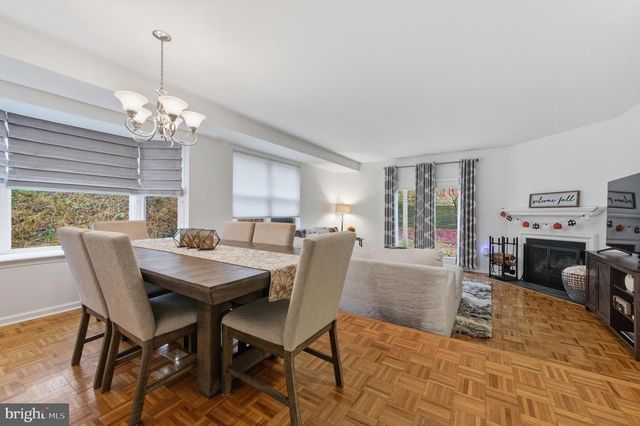 19 RIDGE BLVD, Wilmington, DE 19808