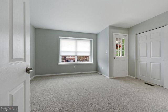 19 RIDGE BLVD, Wilmington, DE 19808