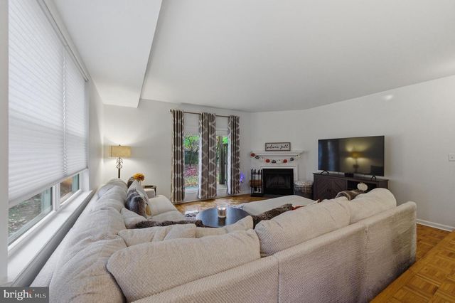 19 RIDGE BLVD, Wilmington, DE 19808