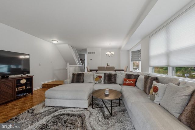 19 RIDGE BLVD, Wilmington, DE 19808