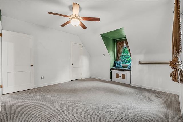 110 14th Avenue, Moline, IL 61265