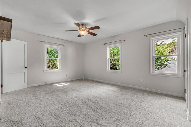 110 14th Avenue, Moline, IL 61265