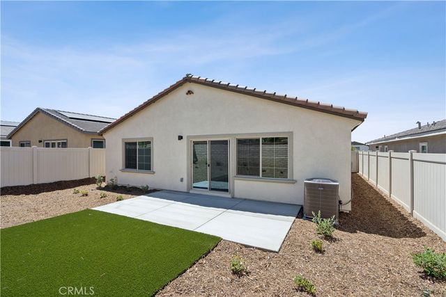 1586 Park Village Drive, Beaumont, CA 92223