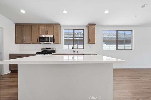 1586 Park Village Drive, Beaumont, CA 92223