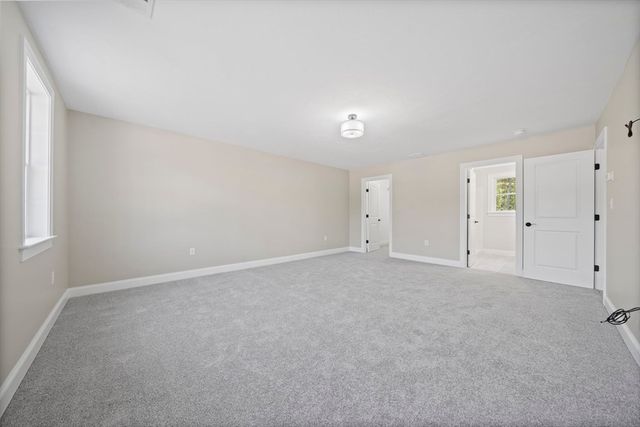 8 Amandas Way 8, Halifax, MA 02338