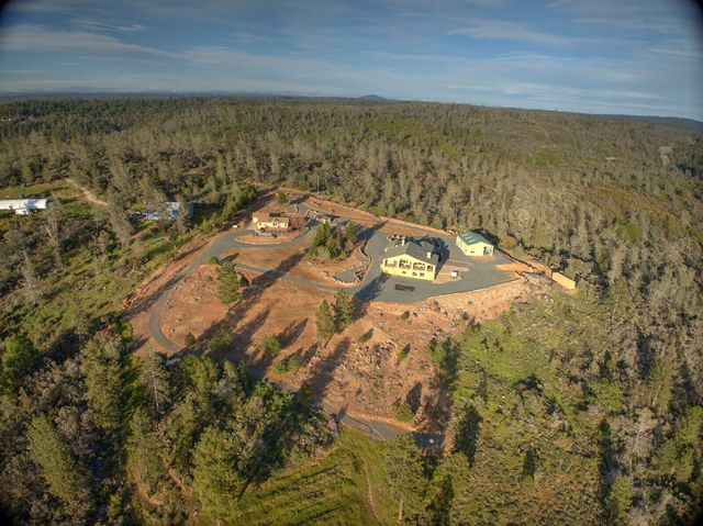 15324-15322 Gamble Ct, Rough And Ready, CA 95975