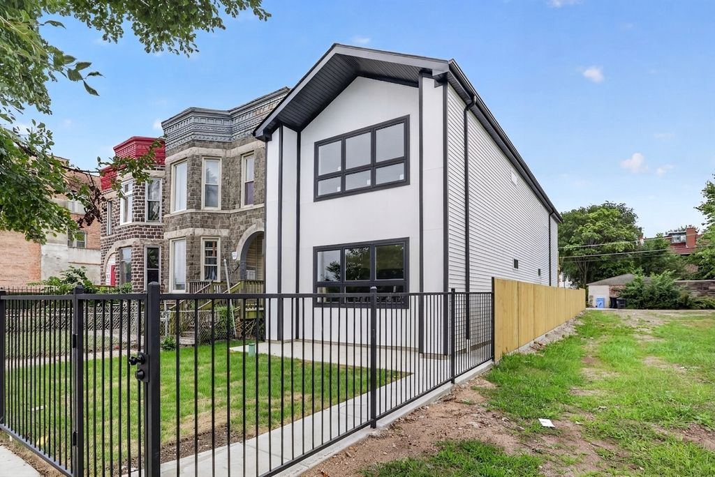 7228 S Wentworth Avenue, Chicago, IL 60621 — photo 3