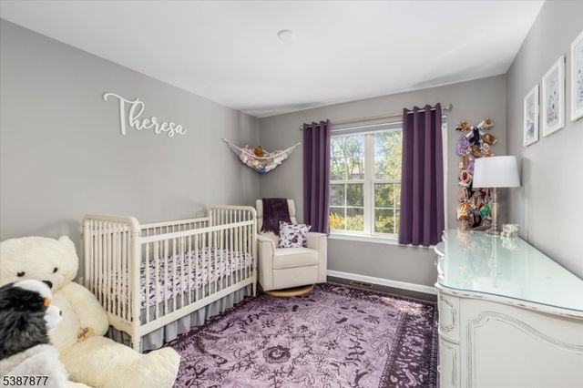 166 Riverwalk Way, Clifton City, NJ 07014