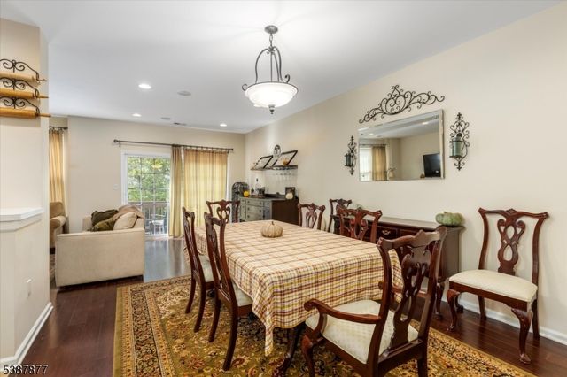 166 Riverwalk Way, Clifton City, NJ 07014