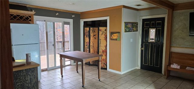 2 Teme Lane, Bella Vista, AR 72714