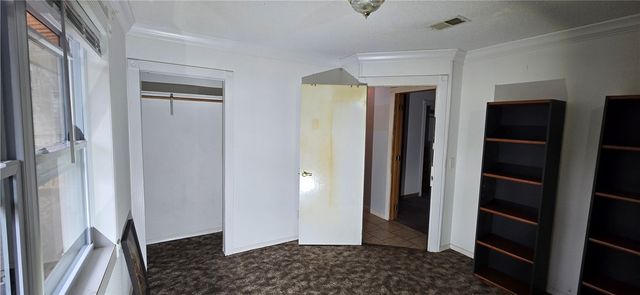 2 Teme Lane, Bella Vista, AR 72714