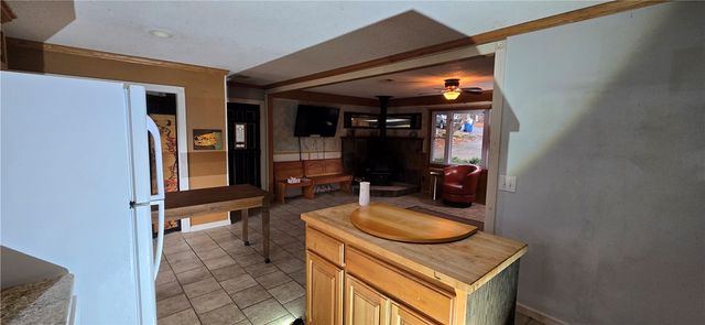 2 Teme Lane, Bella Vista, AR 72714