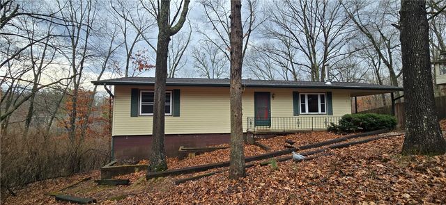 2 Teme Lane, Bella Vista, AR 72714