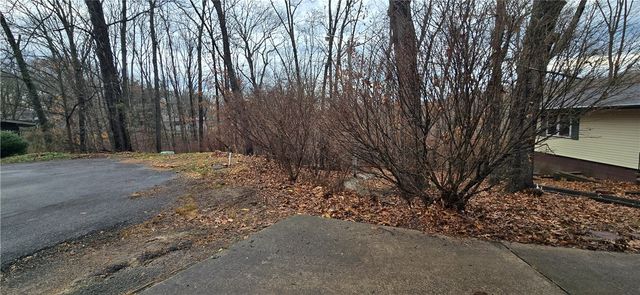 2 Teme Lane, Bella Vista, AR 72714