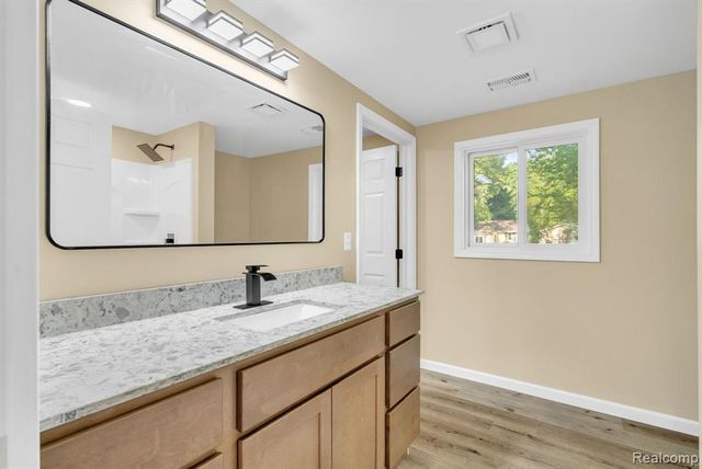 34 Pack Street, Croswell, MI 48422