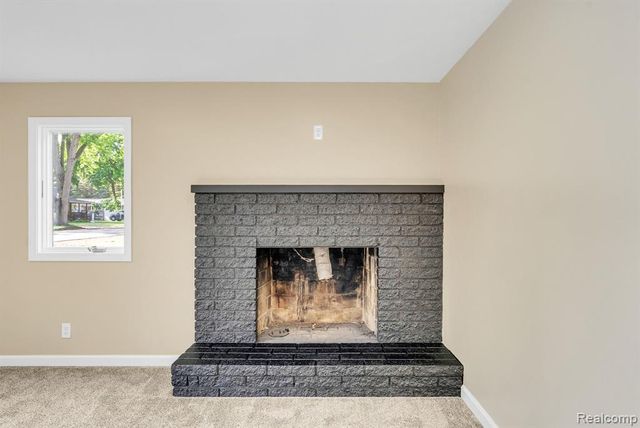 34 Pack Street, Croswell, MI 48422