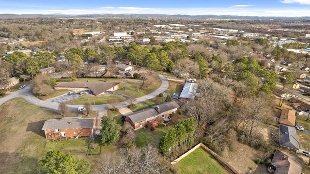 4735 Lake Hills Circle, Chattanooga, TN 37416