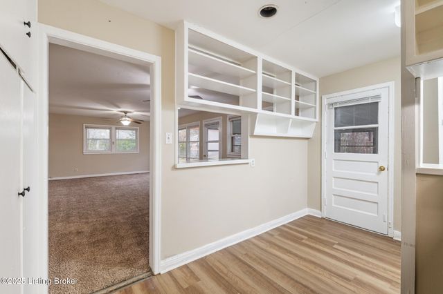 3216 Furman Blvd, Louisville, KY 40220