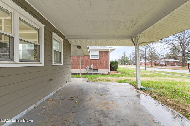 3216 Furman Blvd, Louisville, KY 40220