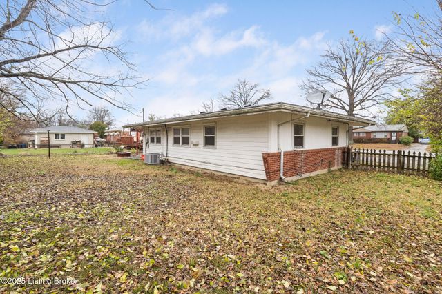 3216 Furman Blvd, Louisville, KY 40220