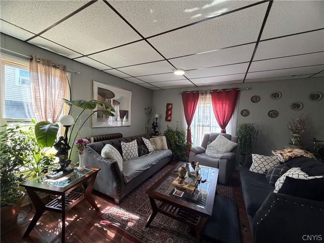 411 James Street, Utica, NY 13501