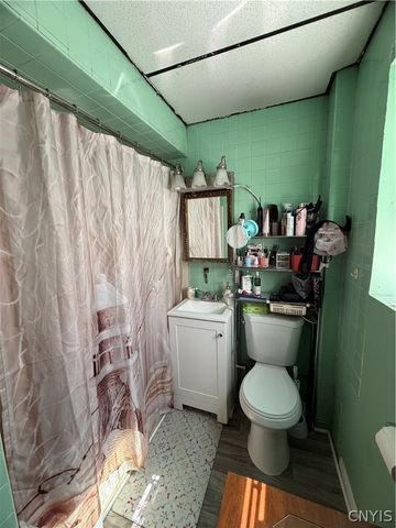 411 James Street, Utica, NY 13501