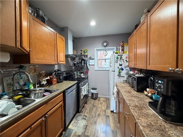411 James Street, Utica, NY 13501
