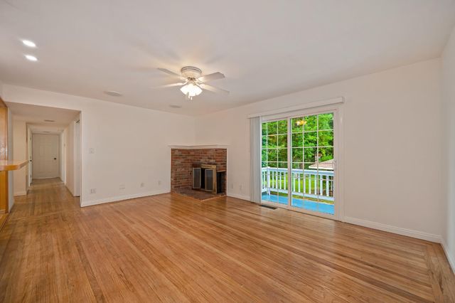 7151 Gail Way, Fair Oaks, CA 95628