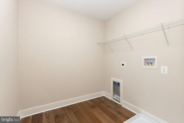 1004 ADCOCK RD, Lutherville Timonium, MD 21093