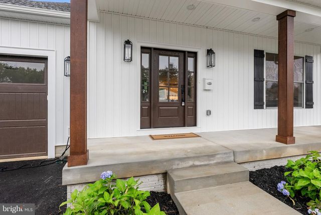 1004 ADCOCK RD, Lutherville Timonium, MD 21093