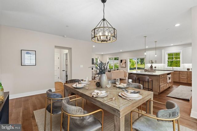 1004 ADCOCK RD, Lutherville Timonium, MD 21093