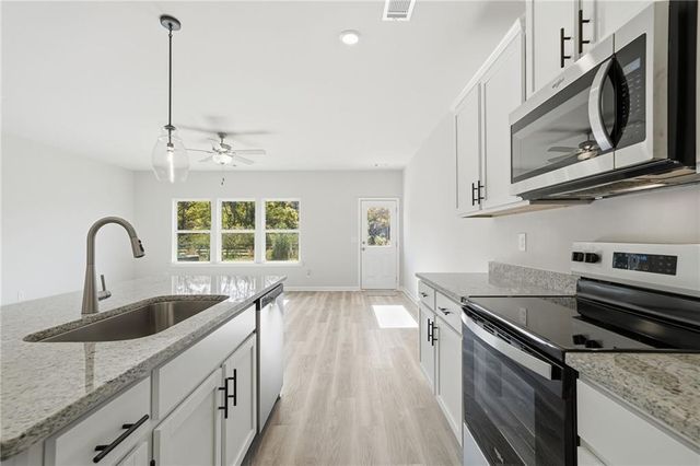 3966 Oakwood Terrace Court, Oakwood, GA 30566