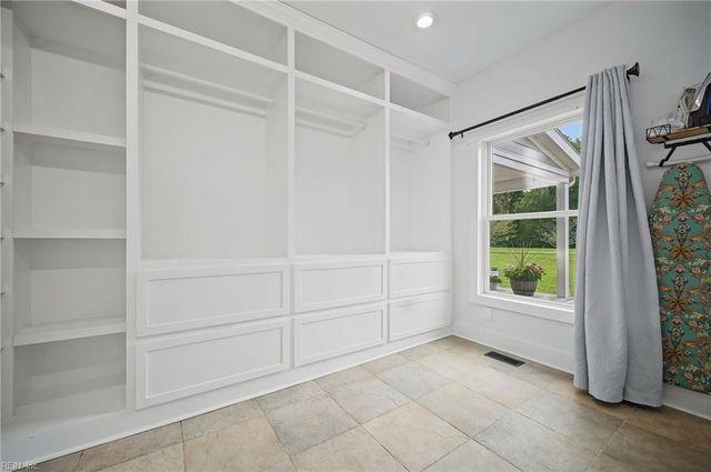 2008 Pocaty Creek LN, Chesapeake, VA 23322