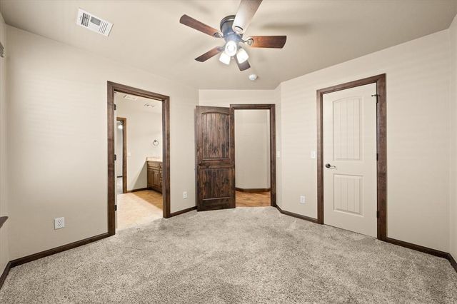 3000 Garden Hill Circle, Edmond, OK 73034