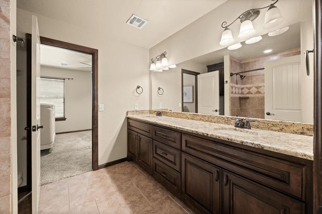 3000 Garden Hill Circle, Edmond, OK 73034