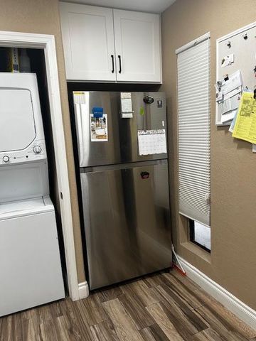 1217 N Miller Road 14, Scottsdale, AZ 85257