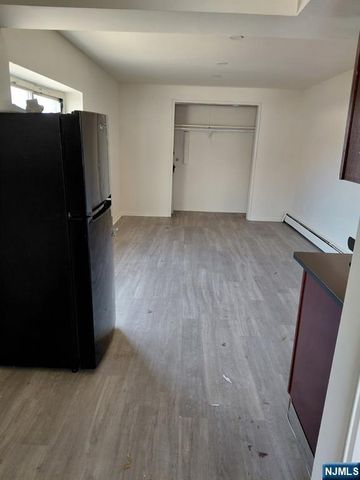 234 Roosevelt Avenue, Lodi, NJ 07644