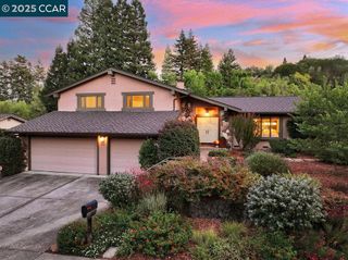 916 Calle Verde, Martinez, CA 94553