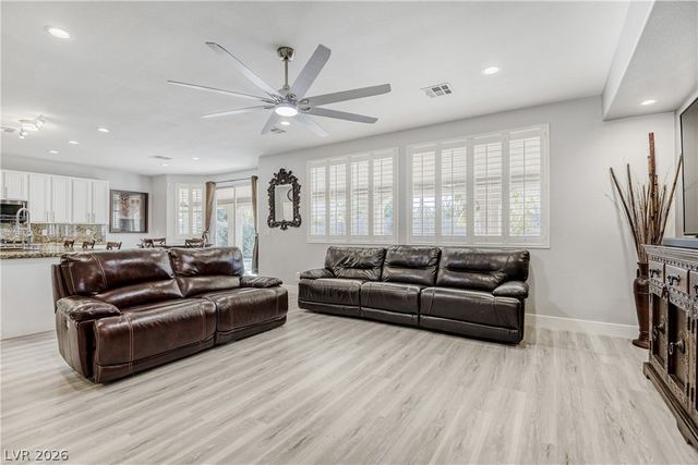 6103 Sundown Crest Street, Las Vegas, NV 89113